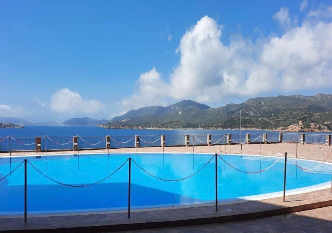 Appartamento Sul Mare Теулада Экстерьер фото